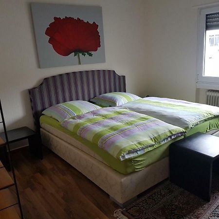 Modern-Comfort-Inn 1 Kreuzau Bagian luar foto