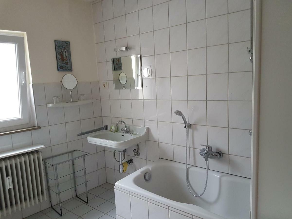 Modern-Comfort-Inn 1 Kreuzau Bagian luar foto